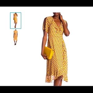 Donna Morgan Patterned Ruffled Surplice Wrap Dress